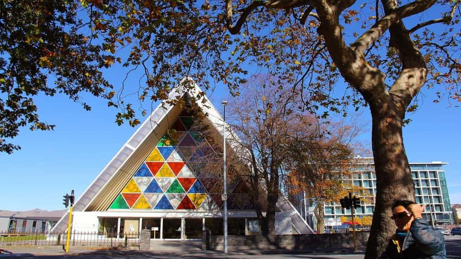 Queenstown to Christchurch via Mt Cook One-Way Tour - Omarama gives you 30 minutes to reset