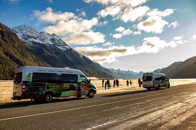Queenstown to Te Anau via Milford Sound inc Cruise & Lunch - A long but rewarding route from Queenstown