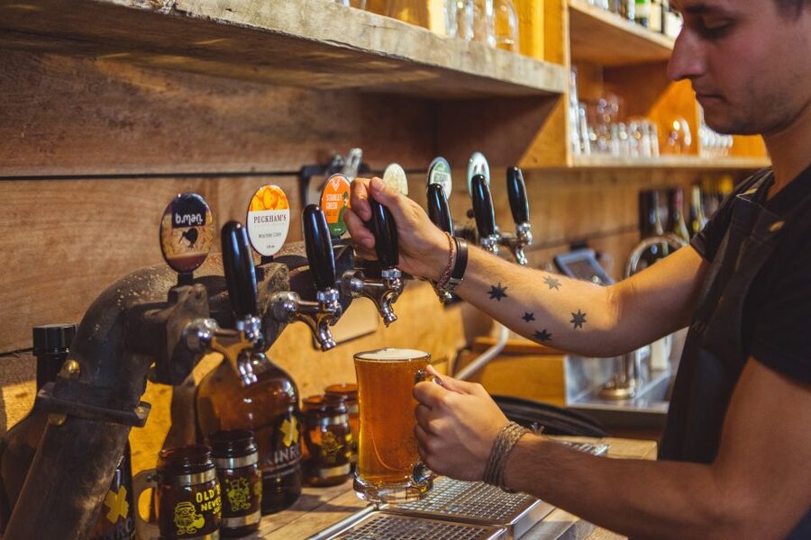 Queenstown: Twilight Wine and Craft Beer Tour - Why the late-afternoon timing works so well