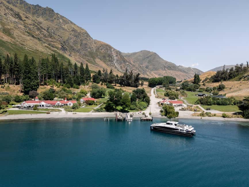 Queenstown: Walter Peak Horse Trek & Queenstown Lake Cruise - The 40 to 45 minute ride through rolling farmland