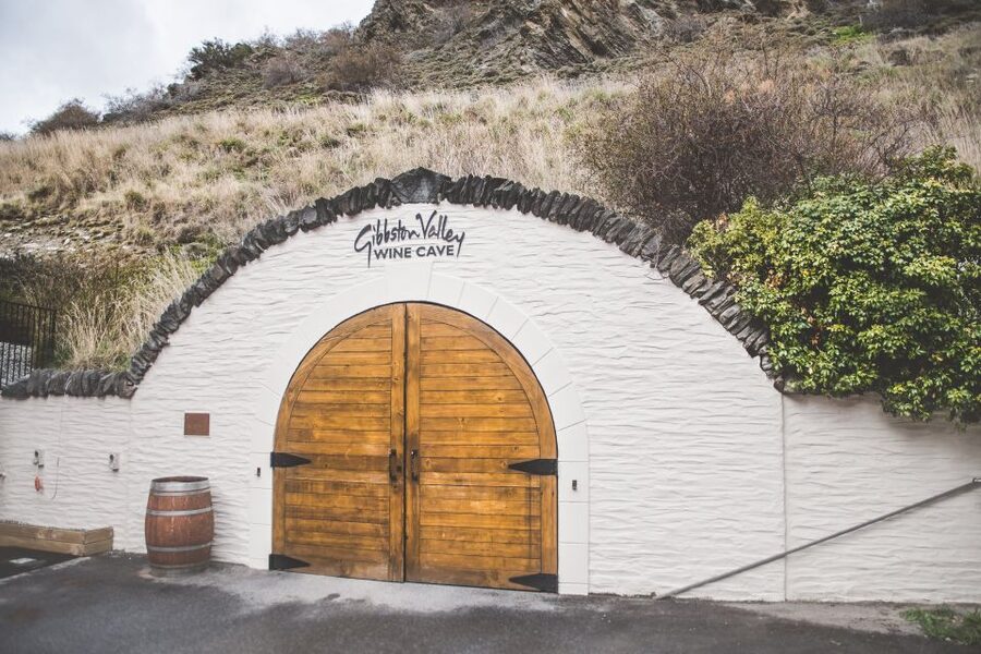 Queenstown: Wine Tasting Tour - Leaving Queenstown for Gibbston