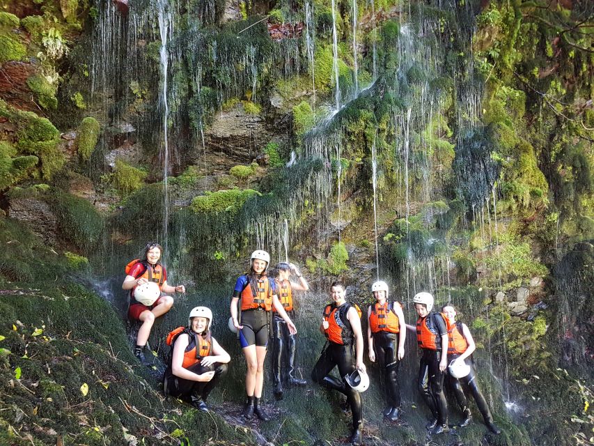 Rangitaiki Rafting Grade 2 - Starting at Aniwhenua Falls