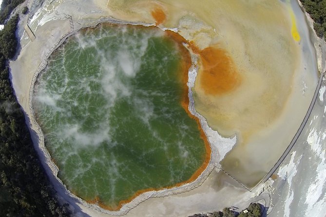 Rotorua based Small Group Morning Tour Waimangu and Wai O Tapu - Weather, walking, and what to bring