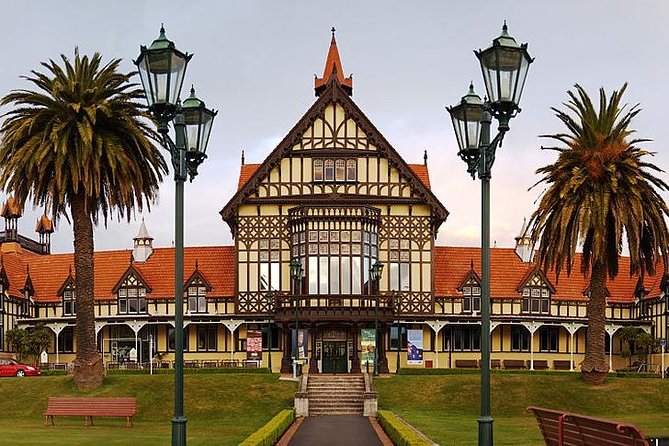 Rotorua Full Day Private Tour from Auckland - Kiwi conservation and native wildlife
