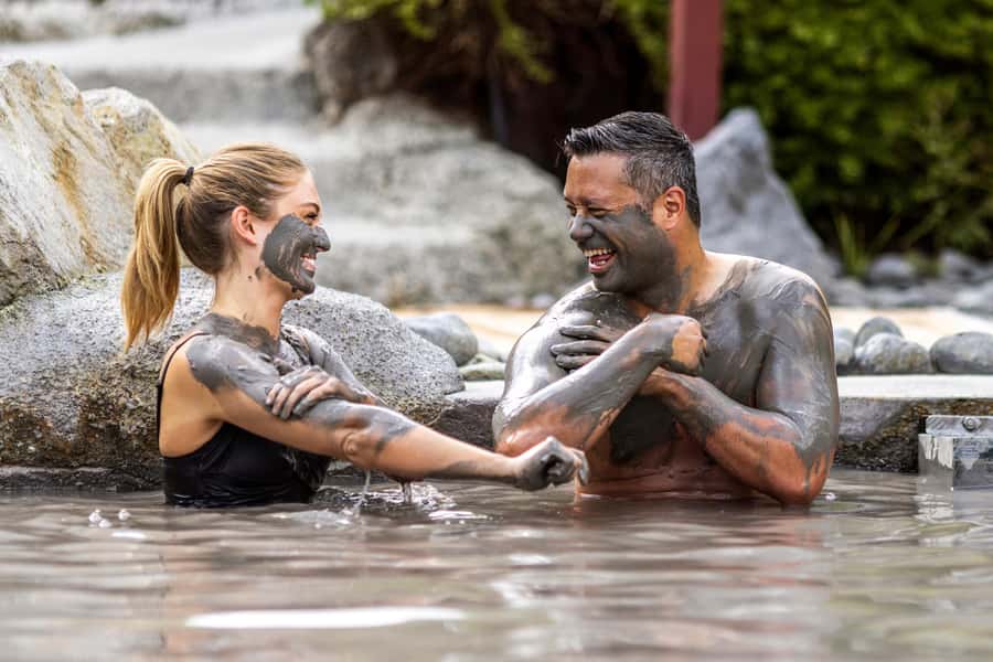 Rotorua: Hells Gate Outdoor Mud Bath & Spa Experience - Sulphur pools, hot water, and the cool finish