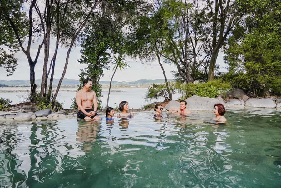 Rotorua Lake: Deluxe Lake Spa Geothermal Hot Spring Bathing - The Rachel Spring pools suit families and easy soaking
