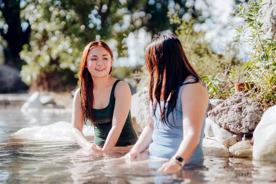 Rotorua Lake: Deluxe Lake Spa Geothermal Hot Spring Bathing - Lake Rotorua is part of the treatment