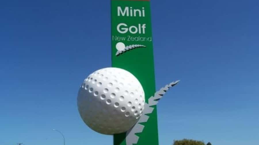 Rotorua: Mini Golf Experience - Why the animals matter, and when they may not