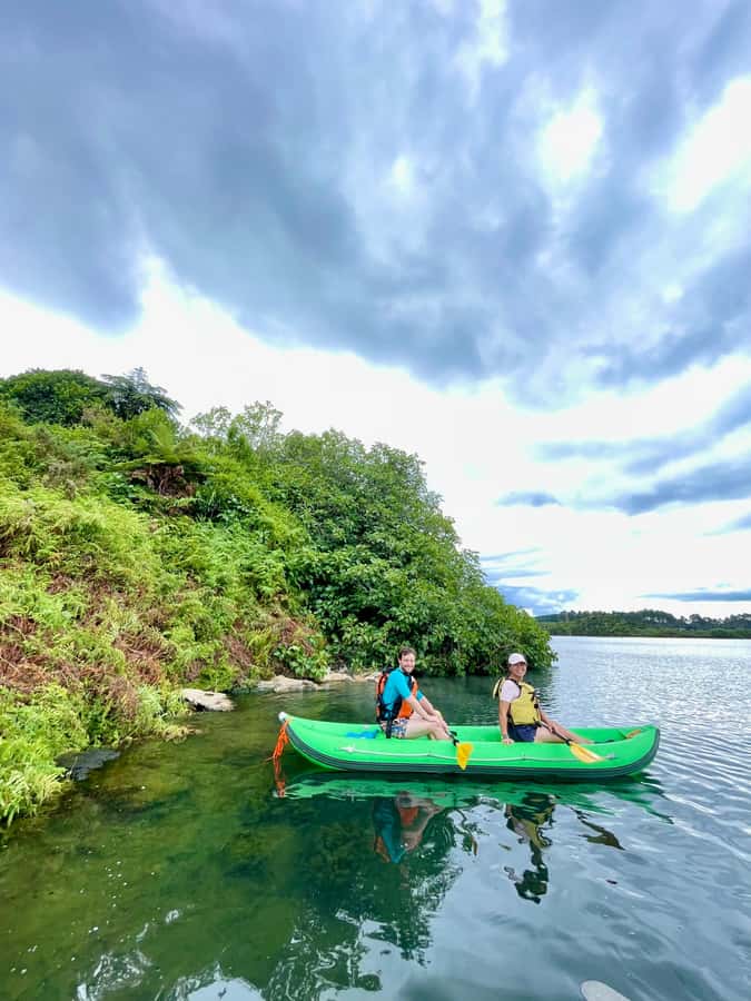 Rotorua: Secret adventure kayaking to natural hot springs - Why the Lake Rotoiti hot spring trip is different