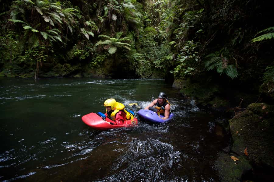 Rotorua Sledging: Kaituna White Water River Board Experience - Safety briefing and learning the sled