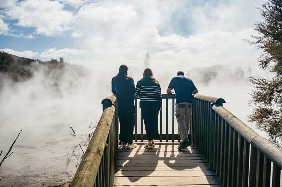 Rotorua: 'Thermal Path Tour' Geothermal half day Tour - Walking to Te Manaroa Spring
