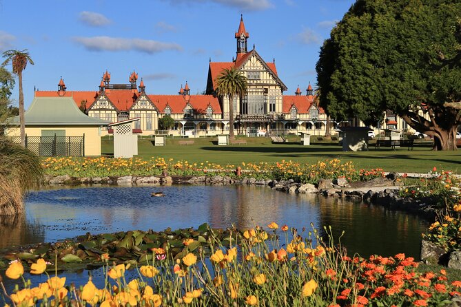 Rotorua: WaiOtapu & Redwood forest & Blues springs from Auckland - The three-hour return to Auckland