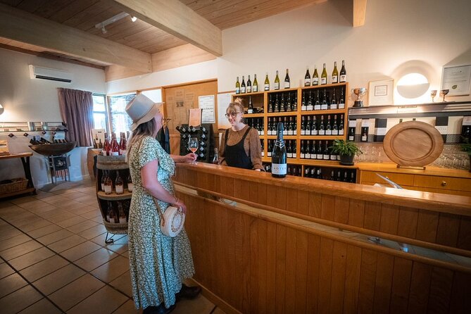 Self-guided E-bike cycle tour with private wine tasting - Riding the Great Taste Trail from Nelson