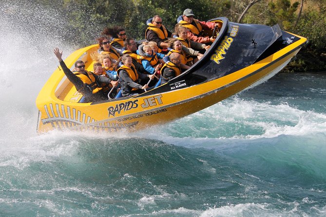 Self-Guided Geothermal Tour in Orakei Korako - Weather, clothing and family suitability