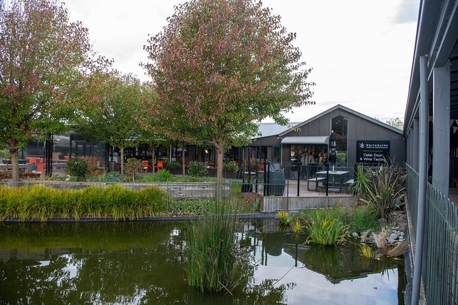Shore Excursion Marlborough Wine Region Tour from Picton - Makana Confections adds a welcome change of pace