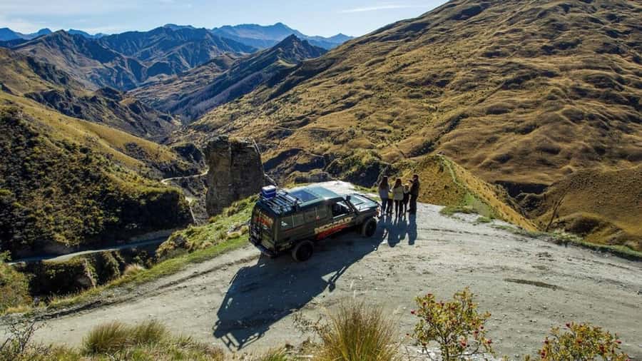 Skippers Canyon 4WD Heritage Tour from Queenstown - Lighthouse Rock and the first wide views