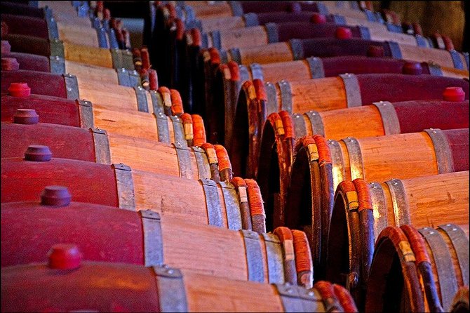 Small group - Napier Premium Wineries+ Beer tour -5.0 - 5.5 hours - Boutique producers add variety to the tasting day