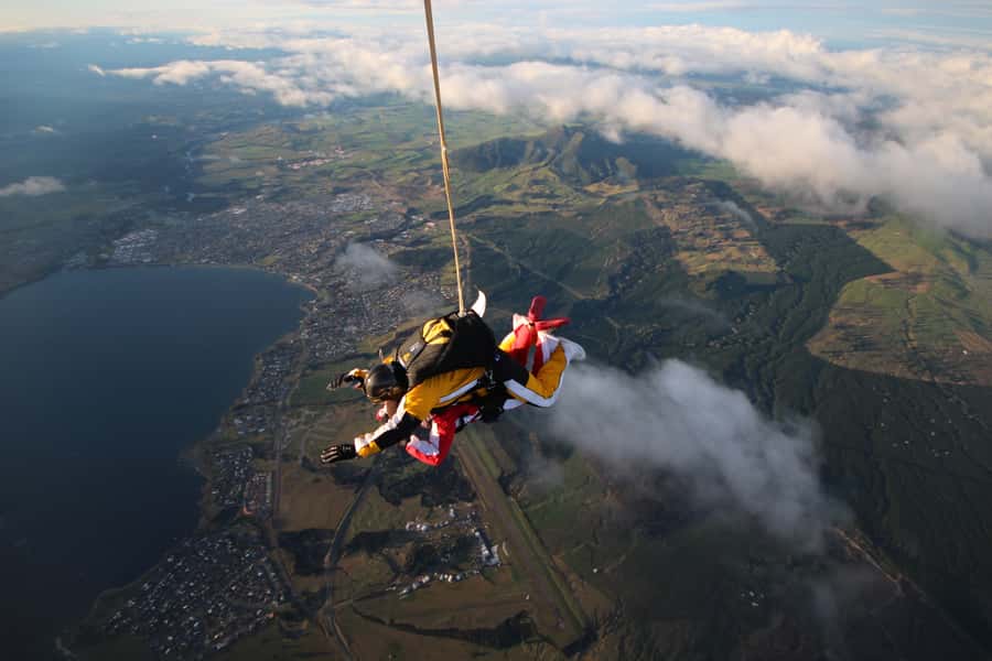 Tandem Skydive Experience in Taupo - Free fall, then the quiet return to earth