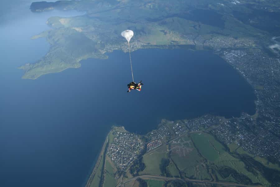 Tandem Skydive Experience in Taupo - Photos and video: worth adding or not?