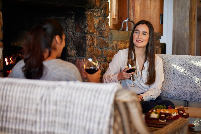 Taste of Waiheke Food and Wine Tour - Cable Bay brings another vineyard stop