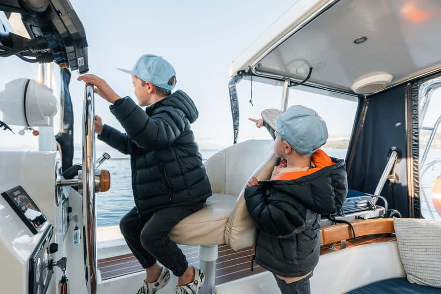 Taupo: Māori Rock Carvings Lake Taupo Catamaran Tour - Should you book it?