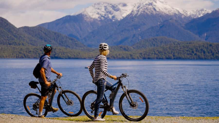 Te Anau: River Jet Boat and Bike Ride Tour with Local Guide - Key points to know before you book