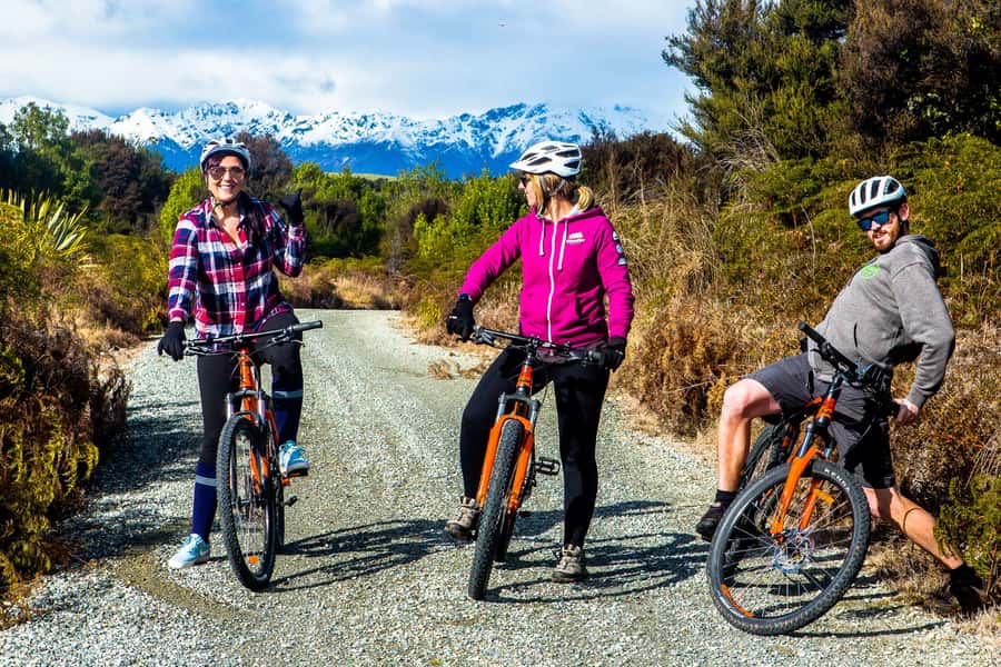 Te Anau: River Jet Boat and Bike Ride Tour with Local Guide - The Lake2Lake Cycle Trail finishes the day