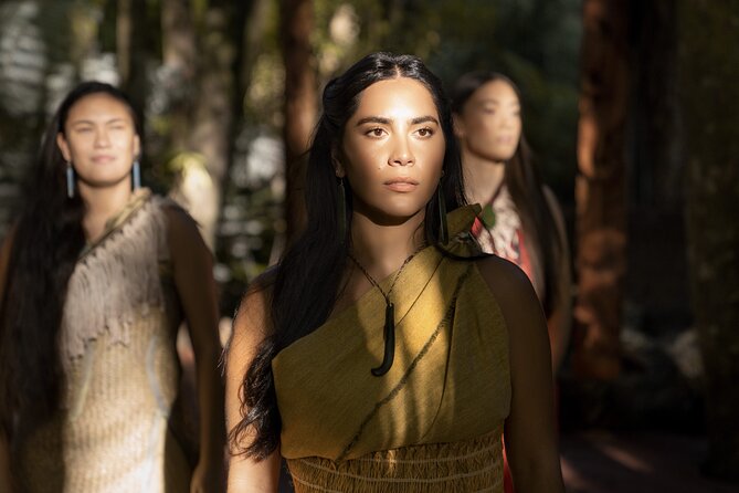 Te Pā Tū Evening Cultural Experience - Private Tour from Auckland - Your Auckland departure and the road south