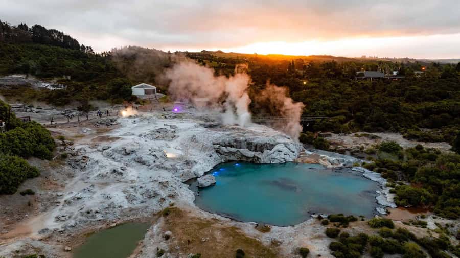 Te Puia: Te Pō Evening Hāngī Buffet and Cultural Experience - Practical tips for a smoother evening