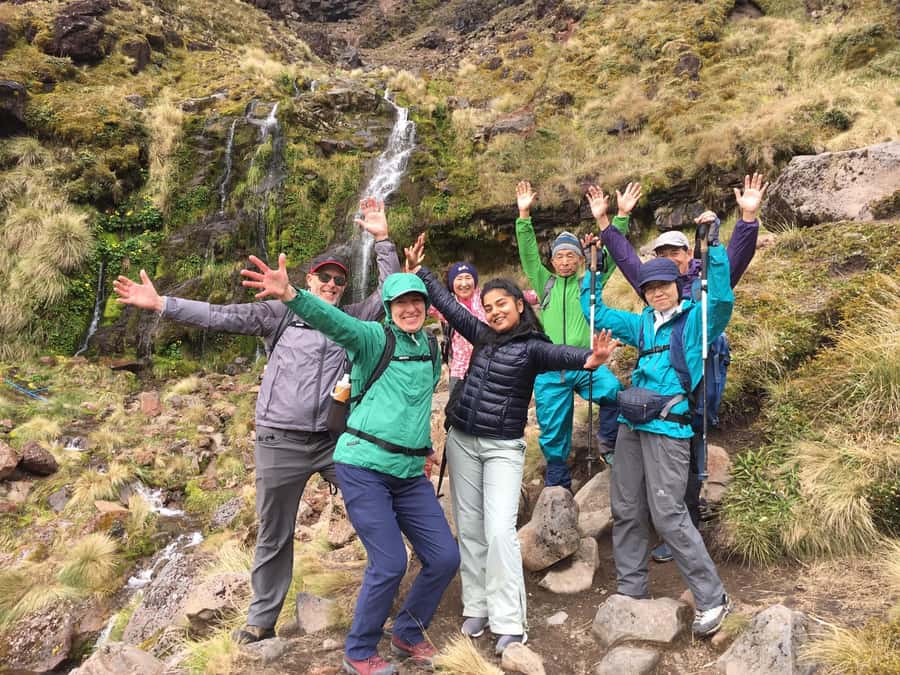Tongariro Alpine Half Day Guided Group Walk - Key points at a glance