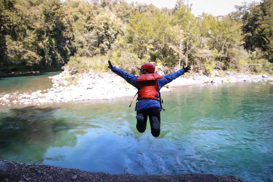 Tongariro River: Grade 3 Whitewater Rafting - Why the Tongariro River makes a good rafting choice