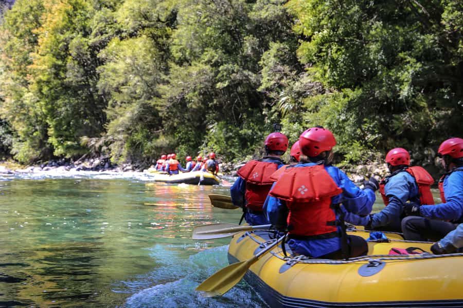 Tongariro River: Grade 3 Whitewater Rafting - The safety talk is part of the experience