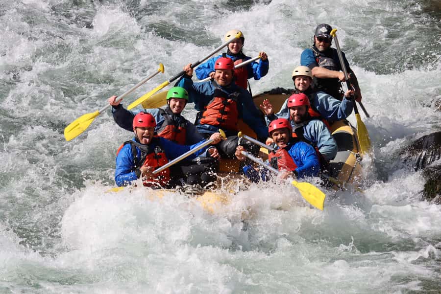Tongariro River: Grade 3 Whitewater Rafting - What 60 Grade 3 rapids feel like