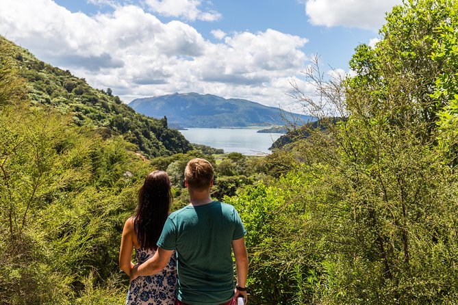 Volcanic Valley Self Guided Walking and Hiking at Waimangu - The shuttle back saves the best part of your legs