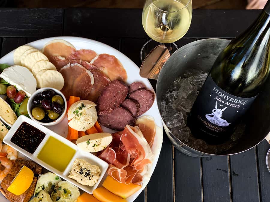 Waiheke: Scenic Taste and Graze Tour with Wine, Whisky, Beer - A wine tour with more than wine