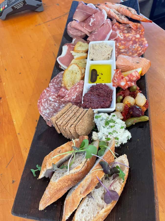 Waiheke: Scenic Taste and Graze Tour with Wine, Whisky, Beer - Starting at Matiatia and meeting your guide