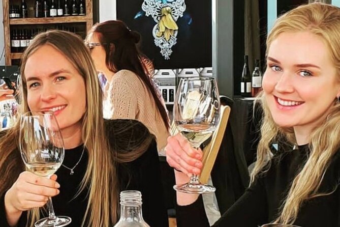 WAIHEKE ZEITGEIST Small Groups Ultra Boutique Off Grid Wine Tours - The tour’s flexible side, and its limits