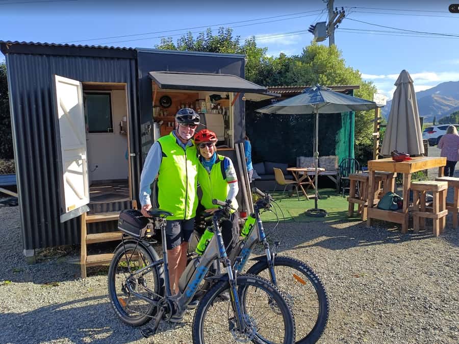 Wānaka And Hāwea: Trail Ride on Bike or E-Bike - Small details that improve the day