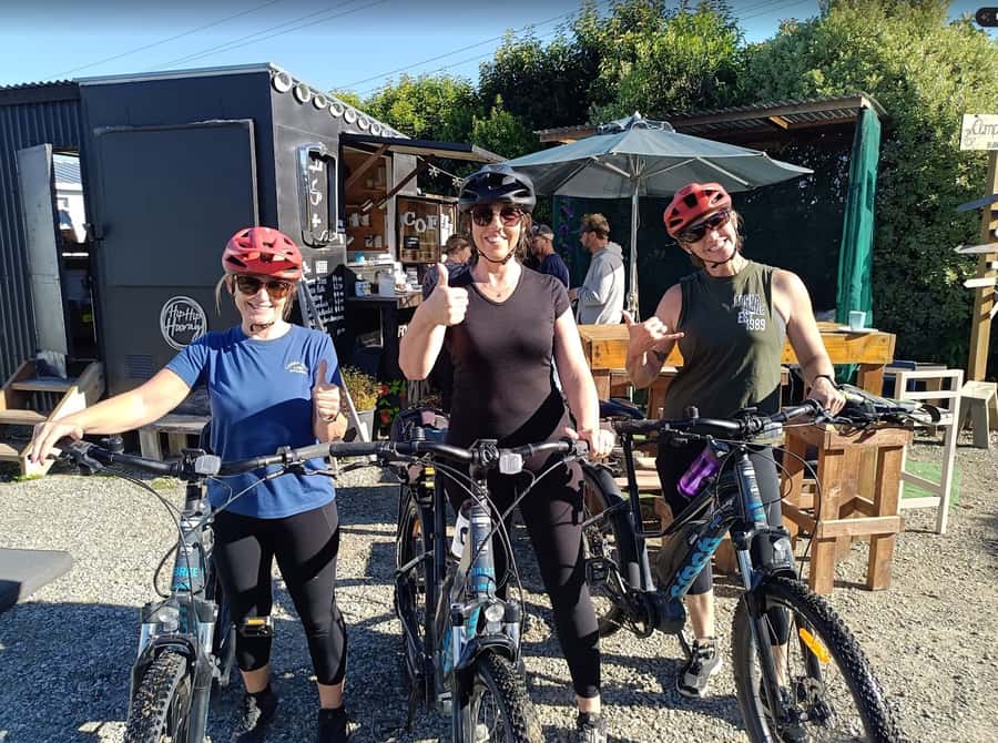 Wānaka And Hāwea: Trail Ride on Bike or E-Bike - What the $80 price includes