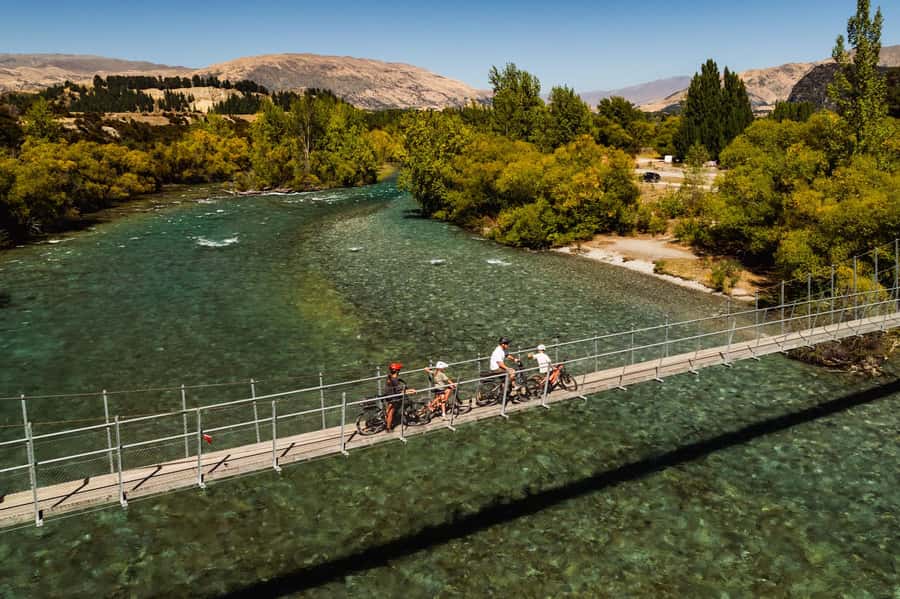 Wānaka: Gladstone Track and Wanaka Trails on Bike or eBike - E-bike or standard bike?