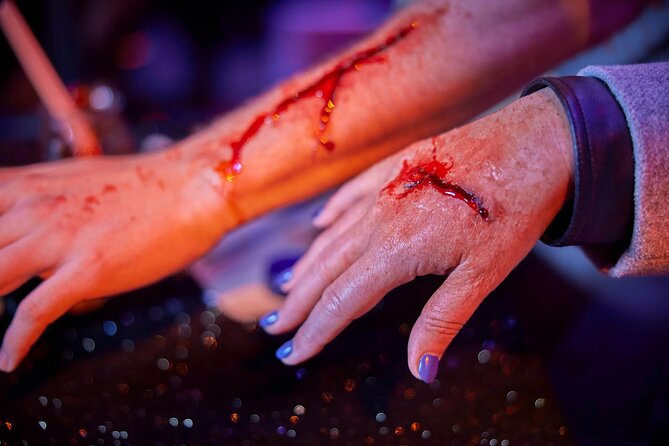 Wētā Workshop Unleashed - Intro to Scars and Scrapes Workshop - Key points to know