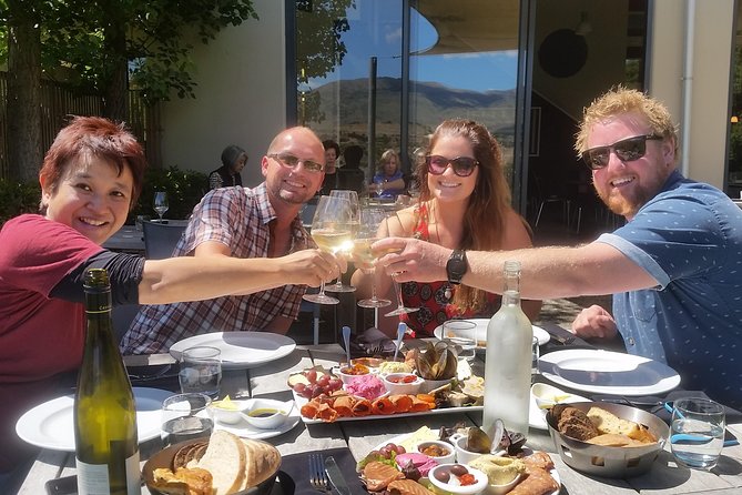 Wine Tour with Wine Tasting from Wanaka - Starting beside Lake Wanaka at 1:00 pm